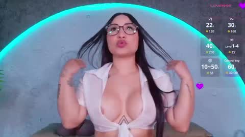 reiinachloe online show from 11, 7, 2026