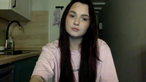 Snapshot of reilbelll chatting on 28, 11, 2025 Bell online show from 28, 11, 2025