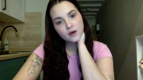 Snapshot of reilbelll chatting on 13, 12, 2025 Bell online show from 13, 12, 2025