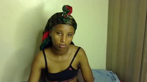 Snapshot of rellings_maya chatting on 11, 1, 2025 rellings-maya online show from 11, 1, 2025