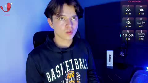 RemiBlythe online show from 13, 2, 2025