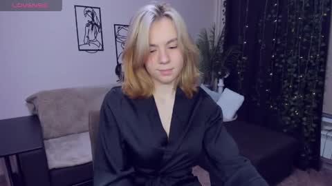 Snapshot of remipeach chatting on 31, 5, 2026 RemiPeach online show from 31, 5, 2026