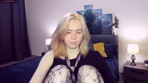 Snapshot of remipeach chatting on 13, 6, 2026 RemiPeach online show from 13, 6, 2026