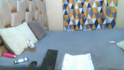 Snapshot of remmyqueen chatting on 25, 4, 2026 remmyqueen online show from 25, 4, 2026