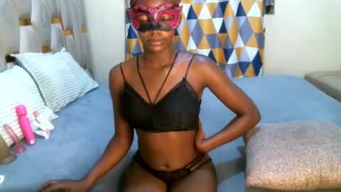 Snapshot of remmyqueen chatting on 27, 5, 2026 remmyqueen online show from 27, 5, 2026