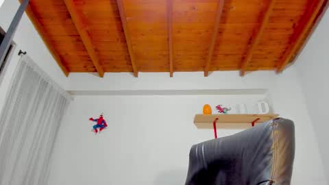 Snapshot of remy_sten chatting on 5, 2, 2026 Rmy Steen online show from 5, 2, 2026