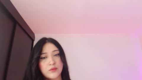 Snapshot of renata_ruiz chatting on 19, 9, 2025 online show from 19, 9, 2025