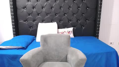 Snapshot of renata_salinas_1 chatting on 16, 9, 2025 Renata Salinas online show from 16, 9, 2025