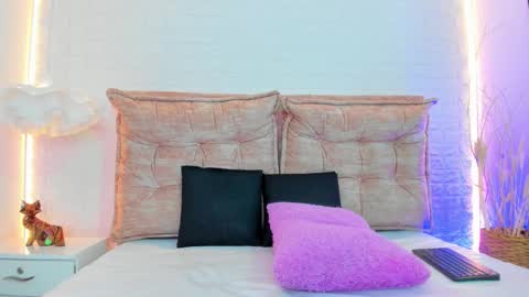 Snapshot of renatajhonson chatting on 3, 12, 2025 Renata online show from 3, 12, 2025