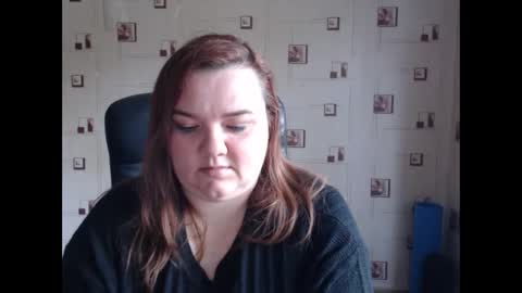 renataoia online show from 19, 4, 2026