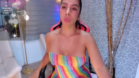 Renata Reyes online show from 2, 12, 2024