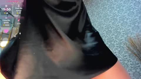 Renata Reyes online show from 14, 2, 2025