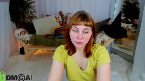 Snapshot of rene_shine chatting on 25, 10, 2025 rene_shine online show from 25, 10, 2025