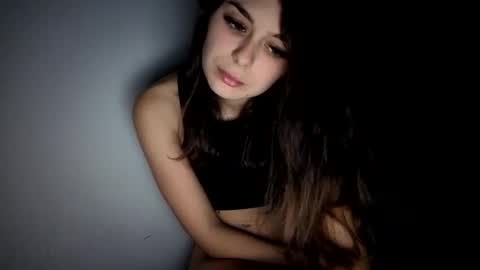 Snapshot of renee_loah chatting on 3, 11, 2025 renee_loah online show from 3, 11, 2025