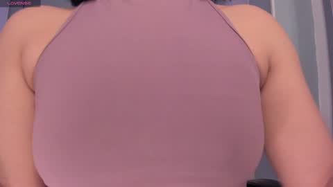 Snapshot of renee_shelby_ chatting on 9, 2, 2025 Renee Shelby online show from 9, 2, 2025