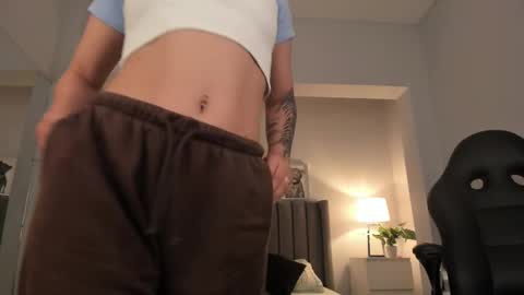 Snapshot of renee_shelby_ chatting on 21, 2, 2025 Renee Shelby online show from 21, 2, 2025