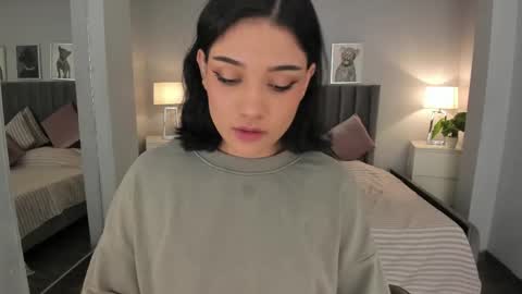 Snapshot of renee_shelby_ chatting on 26, 2, 2025 Renee Shelby online show from 26, 2, 2025