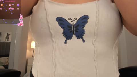 Snapshot of renee_shelby_ chatting on 6, 3, 2025 Renee Shelby online show from 6, 3, 2025