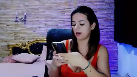 Snapshot of renesmesweet chatting on 24, 1, 2025 renesmesweet online show from 24, 1, 2025