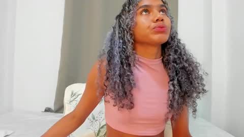 Snapshot of rennatta_sx chatting on 24, 2, 2025 Renata online show from 24, 2, 2025