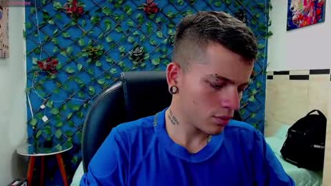 R E N E  online show from 18, 2, 2025