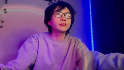 rennuts online show from 6, 12, 2024