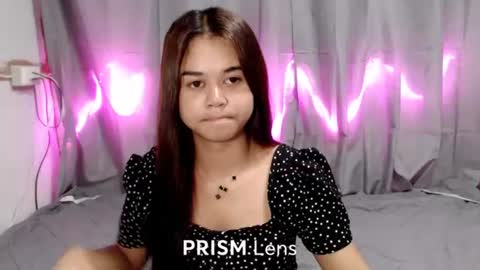 Snapshot of rennygurl chatting on 13, 7, 2026 rennygurl online show from 13, 7, 2026