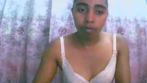 Snapshot of rephaleta chatting on 7, 10, 2025 Rephaleta online show from 7, 10, 2025