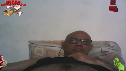 Snapshot of retlam37 chatting on 22, 12, 2024 Walter online show from 22, 12, 2024