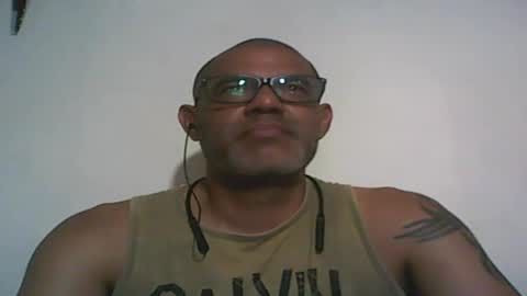 Snapshot of retlam37 chatting on 28, 12, 2024 Walter online show from 28, 12, 2024