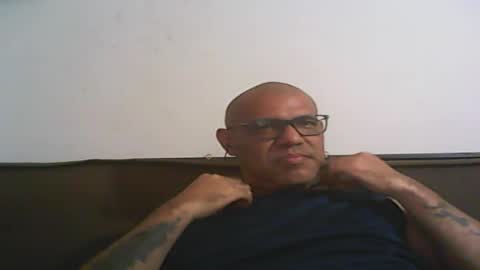 Snapshot of retlam37 chatting on 24, 1, 2025 Walter online show from 24, 1, 2025