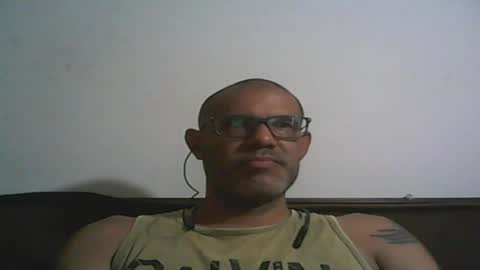 Snapshot of retlam37 chatting on 19, 2, 2025 Walter online show from 19, 2, 2025