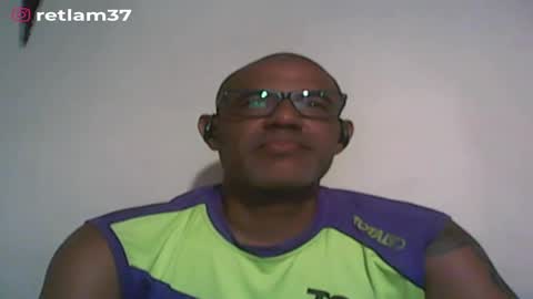 Snapshot of retlam37 chatting on 4, 3, 2025 Walter online show from 4, 3, 2025