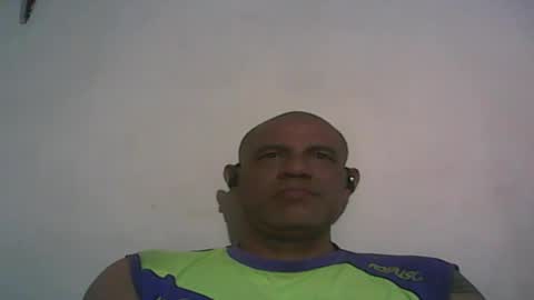 Snapshot of retlam37 chatting on 14, 9, 2025 Walter online show from 14, 9, 2025