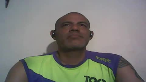 Snapshot of retlam37 chatting on 17, 9, 2025 Walter online show from 17, 9, 2025