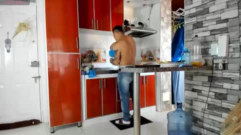 reymasterhot online show from 4, 10, 2025