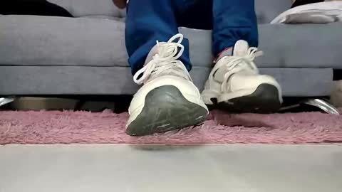 reymasterhot online show from 3, 2, 2026