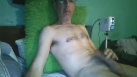 Snapshot of reyes_albert2006 chatting on 17, 11, 2025 reyes_albert2006 online show from 17, 11, 2025