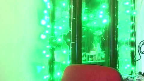 Snapshot of reylunaxxx chatting on 14, 12, 2025 REYHOT online show from 14, 12, 2025