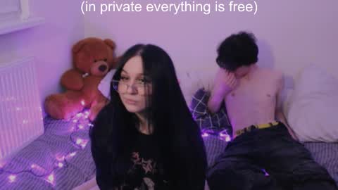 Snapshot of reyreyclub chatting on 29, 12, 2024 reyreyclub online show from 29, 12, 2024