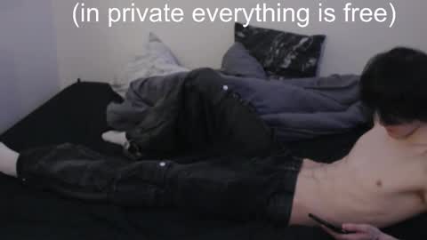 Snapshot of reyreyclub chatting on 7, 2, 2025 reyreyclub online show from 7, 2, 2025