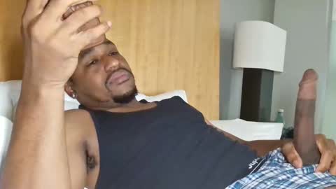 Snapshot of rfryre chatting on 18, 12, 2025 Taye online show from 18, 12, 2025