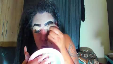 ROBERTA online show from 8, 5, 2026