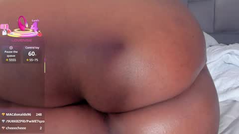 Snapshot of rianamanson chatting on 7, 3, 2025 Riana online show from 7, 3, 2025