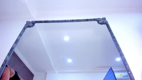 Snapshot of rianamanson chatting on 28, 10, 2025 Riana online show from 28, 10, 2025