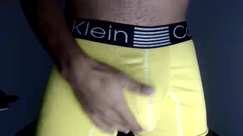 Snapshot of riancum chatting on 21, 11, 2025 juan online show from 21, 11, 2025