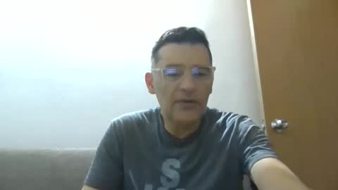 Snapshot of ricardofor4 chatting on 15, 11, 2025 hotanytime online show from 15, 11, 2025