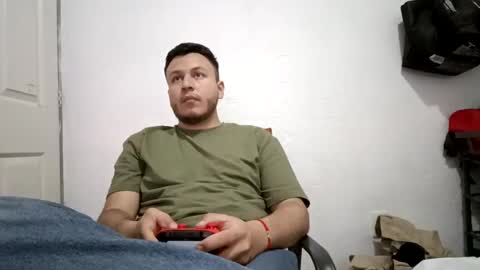 ricardogarcia21 online show from 2, 1, 2025