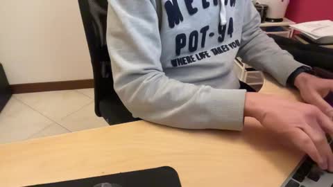 Snapshot of riccardofortis chatting on 5, 3, 2025 riccardofortis online show from 5, 3, 2025