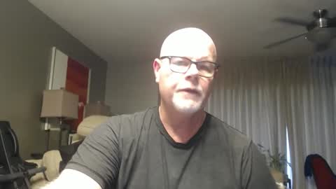 Snapshot of rich32937 chatting on 17, 11, 2025 rich32937 online show from 17, 11, 2025